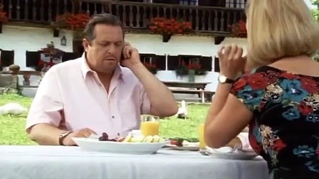 Die Rosenheim Cops - Staffel 8 Folge 8 - Mörderische Volksmusik