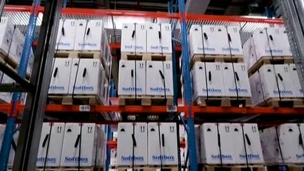 Ue: "Ci sono dosi di vaccino anti Covid per il 70% degli over 18"