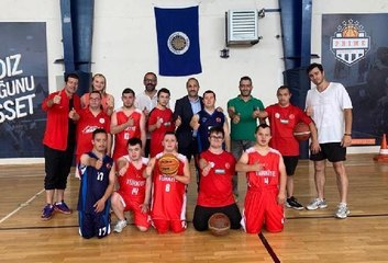 Özel Sporcular Down Basketbol Milli Takımı'nın "2021 Avrupa Trigames" hazırlık kampı başladı
