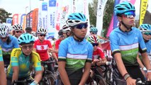 Kadın sporcular 107 kilometre pedal çevirdi