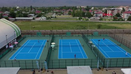SPOR Iğdır Kayısı Cup tenis turnuvası başladı