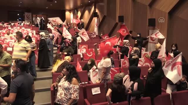 BALIKESİR - Yeniden Refah Partisi Genel Başkanı Erbakan, partisinin Balıkesir İl Kongresine katıldı