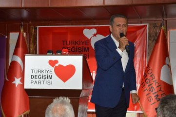 TDP Genel Başkanı Sarıgül, partisinin Manisa 1. Olağan Kongresi'ne katıldı