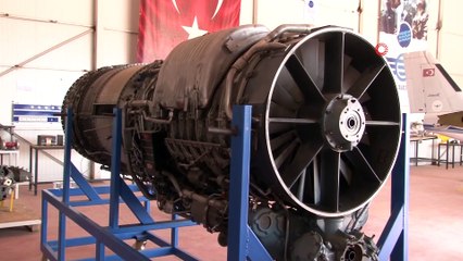 Elazığ’da SkyFest etkinliği, renkli görüntüler oluşturdu