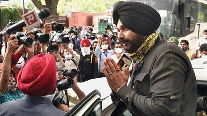 Watch: Bigger role for Sidhu likely in Punjab Congress
