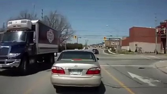 İlginç bir trafik kazası