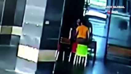 Bu da doktorların kavgası! Yumruklar havada uçuştu