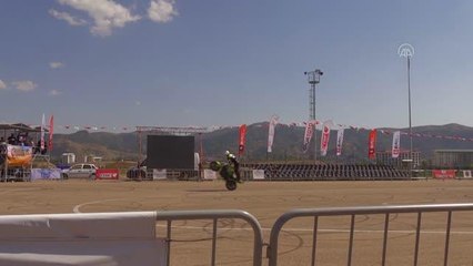 AFYONKARAHİSAR - Motosiklette Avrupa Akrobasi Şampiyonası'nın ilk günü tamamlandı