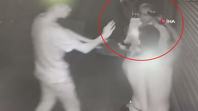 İstanbul’da dehşet anları: Bekçinin başına silah dayadı
