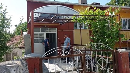 Annesinin elinden seken kurşun göğsüne saplandı