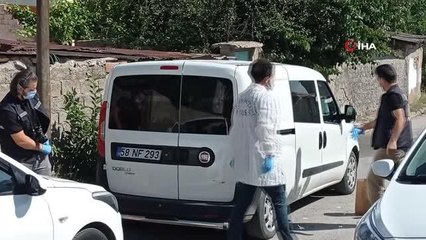 Annesinin elinden seken kurşun göğsüne saplandı