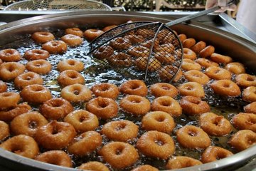 Dededen toruna 91 yıllık miras: 'İzmir lokması'