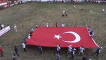 Kırkpınar Er Meydanı'nda Türk bayrağı açıldı