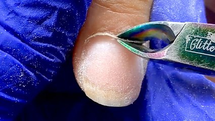 How to professionally clean and maintain cuticles