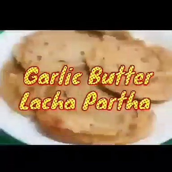 Unique Style Garlic Paratha I Crispy Multilayered Garlic Paratha Recipe I Garlic Butter Paratha Recipe By Safina kitchen
