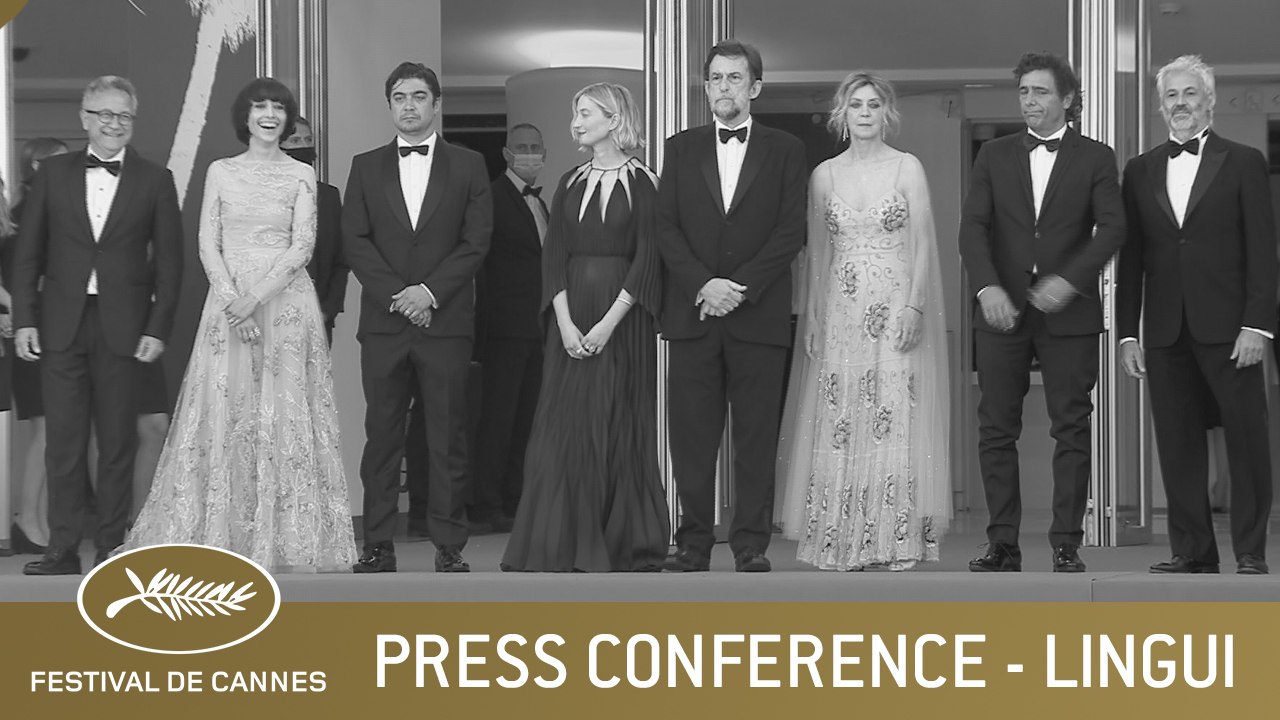 TRE  PIANI - RED CARPET - CANNES 2021 - EV