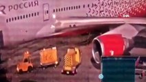 - Rusya’da akıl almaz olay: Nefessiz kalan yolcular uçağın acil çıkış kapısını açtı