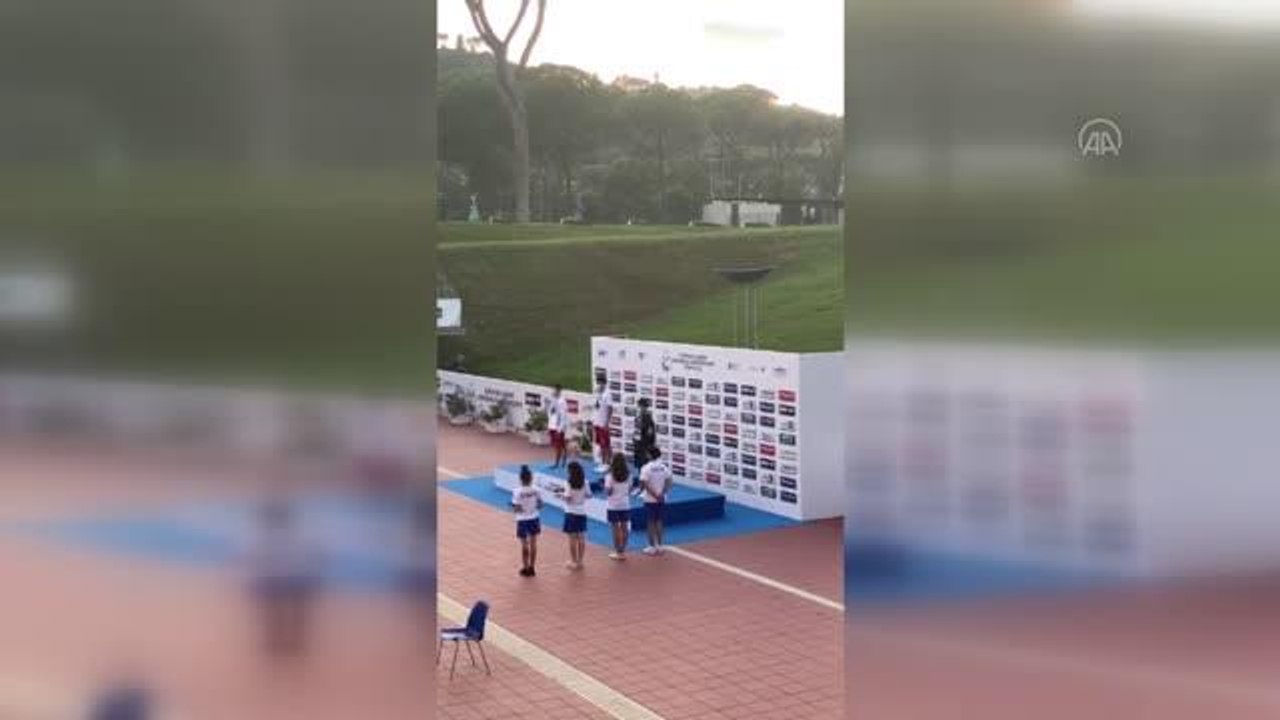 Milli yüzücü Yiğit Aslan, 800 metre serbest stilde gençler Avrupa şampiyonu oldu