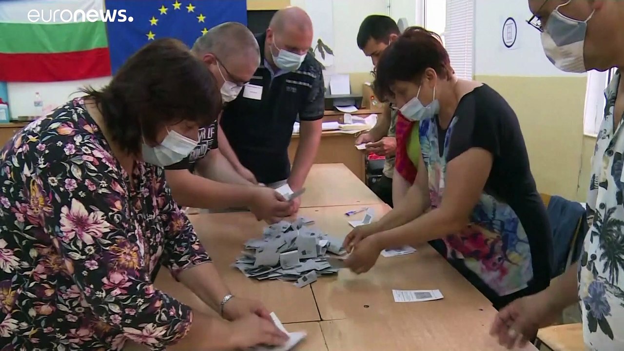 Bulgarien: Knappes Rennen und geringe Beteiligung bei Neuwahl