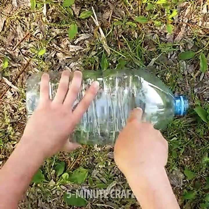 35 Genius Hacks To Survive In Wildlife