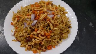 मुरमुरा पोहा बनाने की आसान विधि | Puffed Rice Poha | Instant Breakfast | kurmura poha | Sushila/Poha