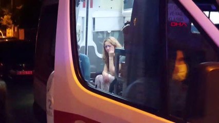 ADANA İKİ KADIN ARASINDA BIÇAKLI KAVGA: 1 YARALI