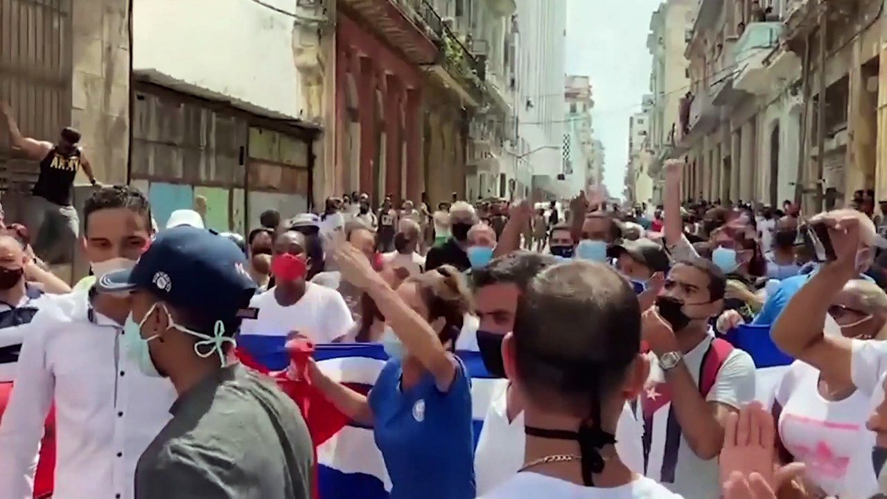 Protest auf Kuba: „Nieder mit den kommunistischen Hunden!'