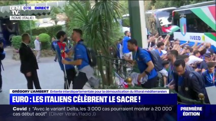 Les joueurs italiens, fraîchement sacrés champions d'Europe, sont arrivés à Rome