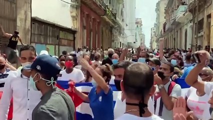 Cuba, scoppia la protesta contro la carenza di cibo