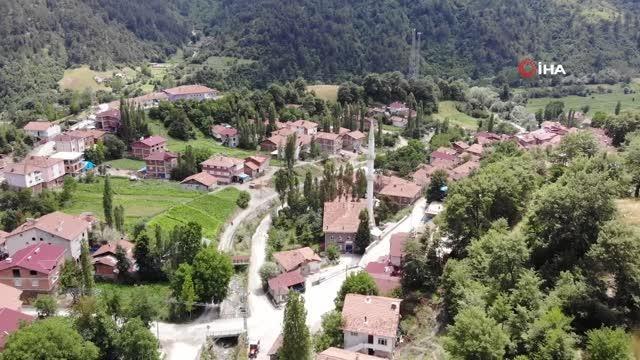 Son dakika haberleri! Asırlardır geleneksel giyiniyor, el emeği kilimler üretiyorlar