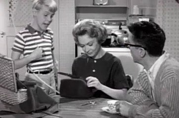 Dennis the Menace Season 4 Episode 28 Dennis Plays Robin Hood