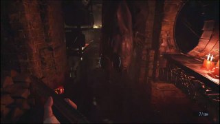 Resident Evil Village, Gameplay Español 1, Las estatuas del Lavatorio y los Aposentos Dimitrescu