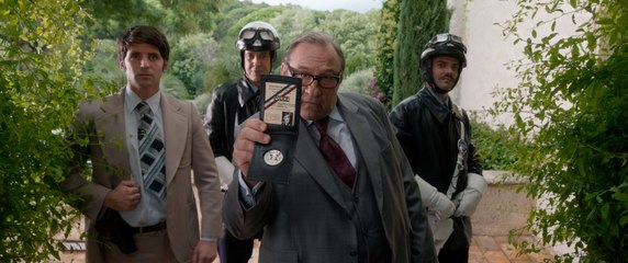 Misterio en Saint-Tropez - Trailer español