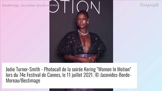Cannes 2021 : Lou Doillon, Clotilde Courau, Jodie Turner-Smith... décolletés glamour en soirée