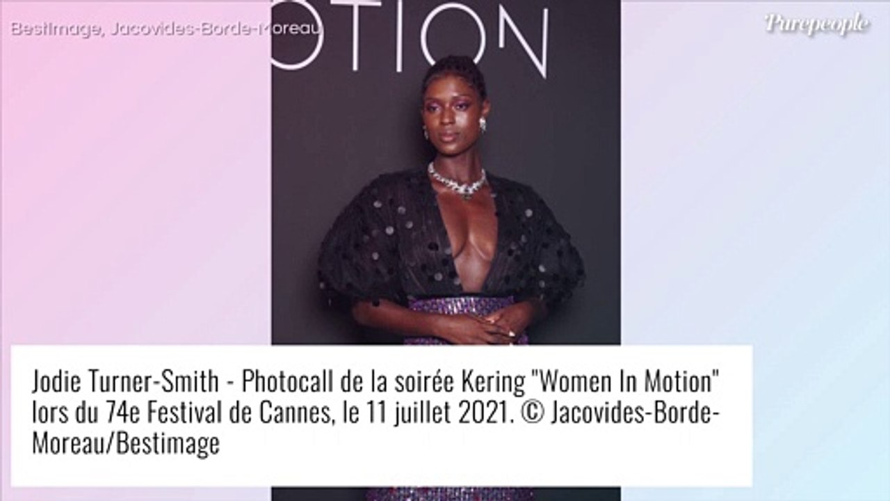 Cannes 2021 : Lou Doillon, Clotilde Courau, Jodie Turner-Smith... décolletés glamour en soirée