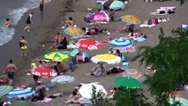 Hava sıcaklığı 30 dereceye ulaştı, vatandaş plaja akın etti