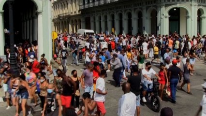 Les Cubains manifestent contre le régime