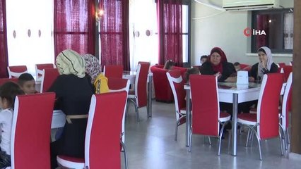 Batı Şeria'da kadınlara özel kafe açıldı