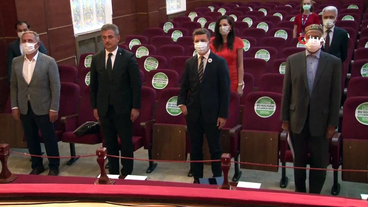 Srebrenitsa Katliamı’nda hayatını kaybeden 8 bin 372 Boşnak anıldı