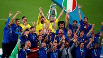 Euro2020, l'impresa azzurra vista dai giornali stranieri: in Scozia Mancini diventa 