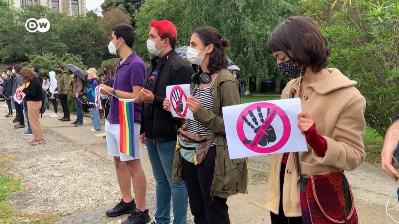 Boğaziçili öğrenciler "adli kontrol" nedeniyle yurt dışı eğitimi başlatamıyor