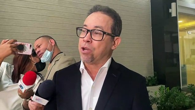 Ve RD no puede cargar problemas haitianos