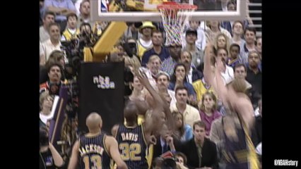 NBAHistory: Shaquille O’Neal records back-to-back games of 40+ PTS and 10+ REB in Games 1 & 2 of the 2000 NBA Finals