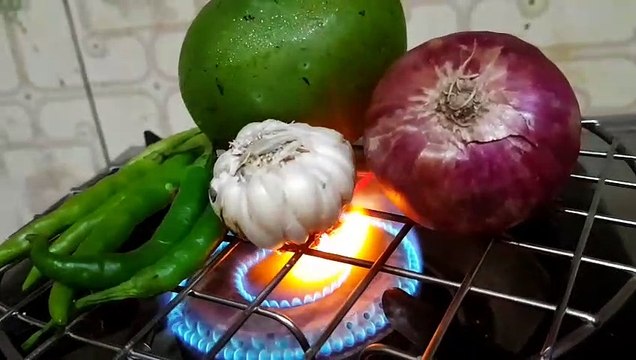 1 मिनट में कुछ अलग तरह से बनाएं यम्मी चटपटी चटनी कच्चे आम की I Raw Mango Chutney I कच्चे आम की चटनीby Safina Kitchen