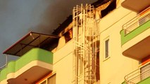 Alanya'da apart otel alev alev yandı