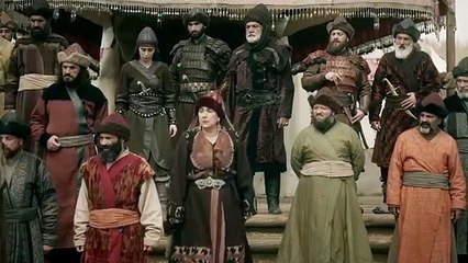 Süleyman Şah kılıcını Kurdoğlu'na sallıyor