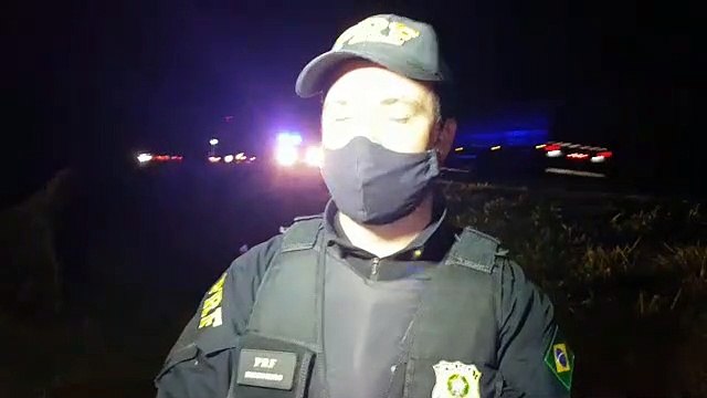 Carreta carregada com quase três toneladas de maconha é apreendida em Ubiratã
