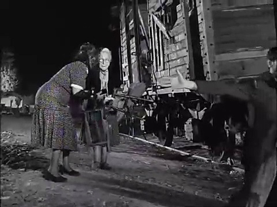 Los jueves milagro - Clip