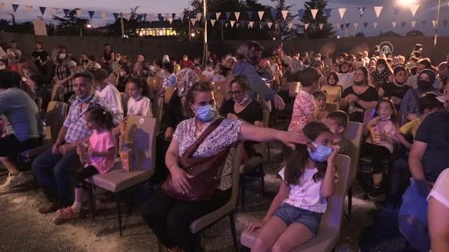 21. Uluslararası Karadeniz Tiyatro Festivali'nde Oz Büyücüsü oyunu sahnelendi