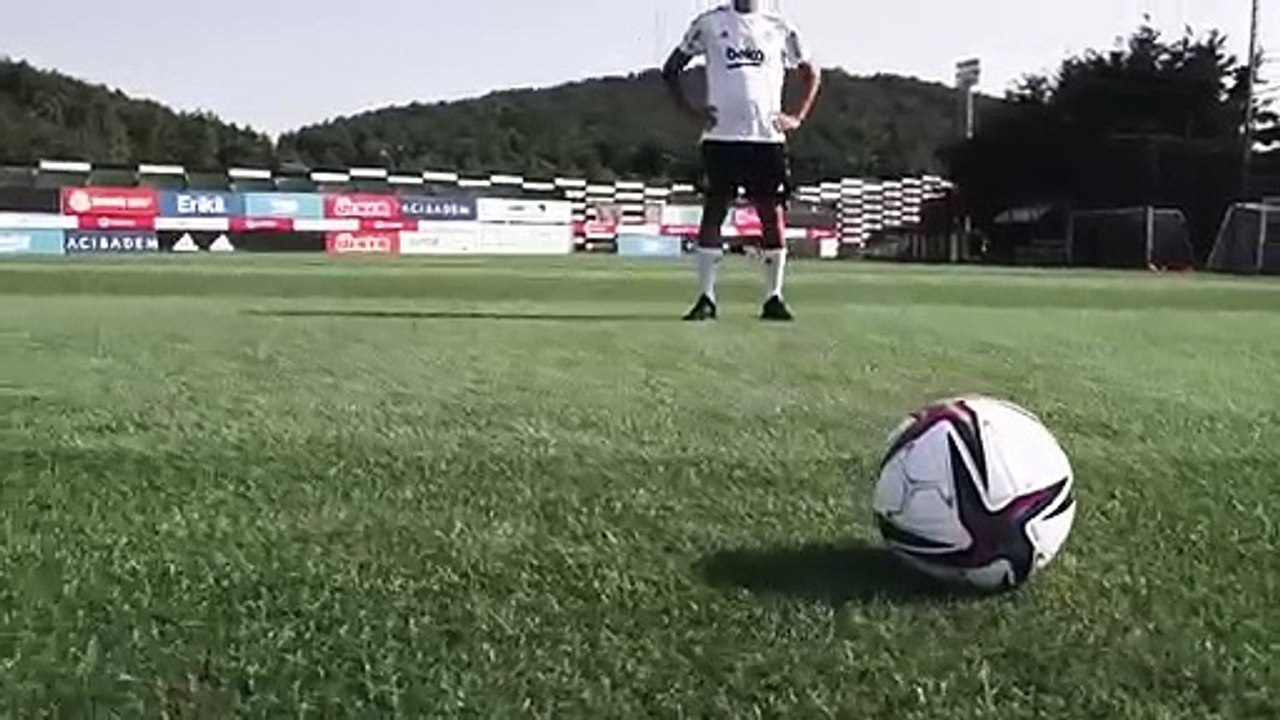 Beşiktaş, Mehmet Topal transferini açıkladı